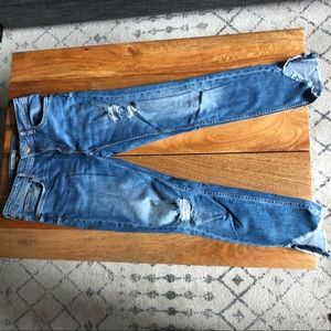 Distressed Zara ankle jeans, size 6